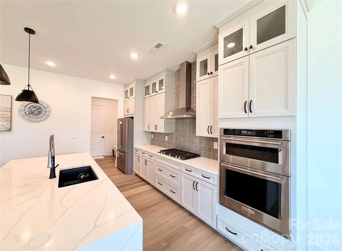 Photo of 1061 Pinecone Avenue