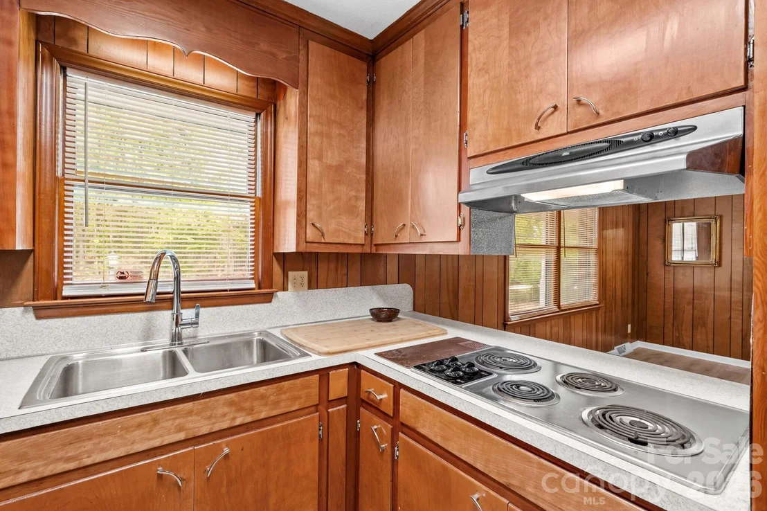 Photo of 6325 Long Ferry Road