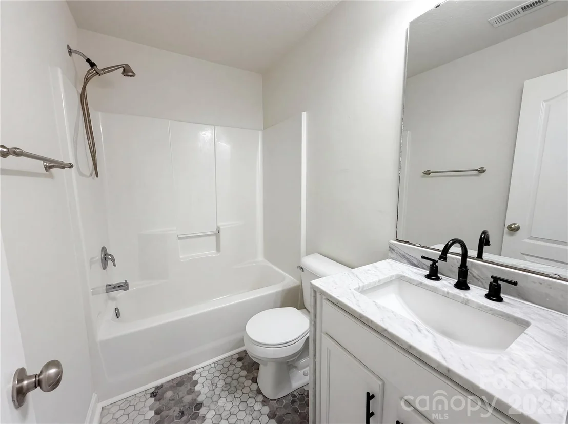 Photo of 307 Rhea Road