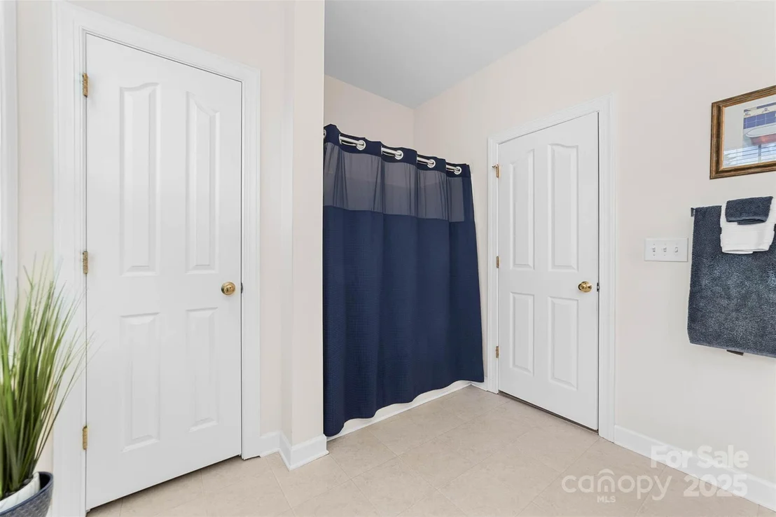 Photo of 1728 Copperplate Road
