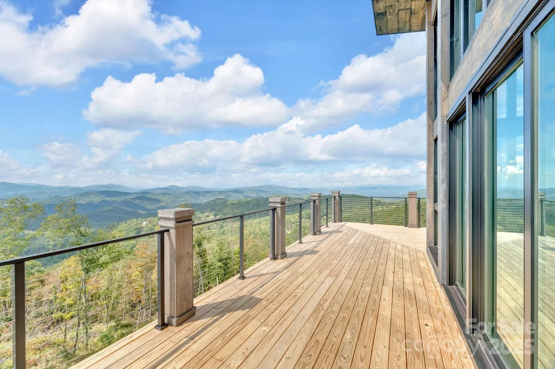 Photo of 294 Silver Eagle Trail