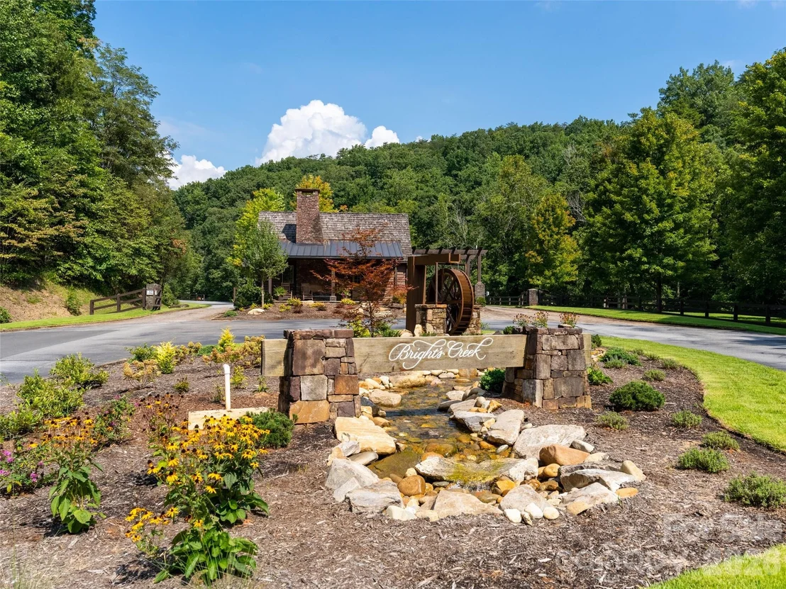 Photo of 288 Eastman Place