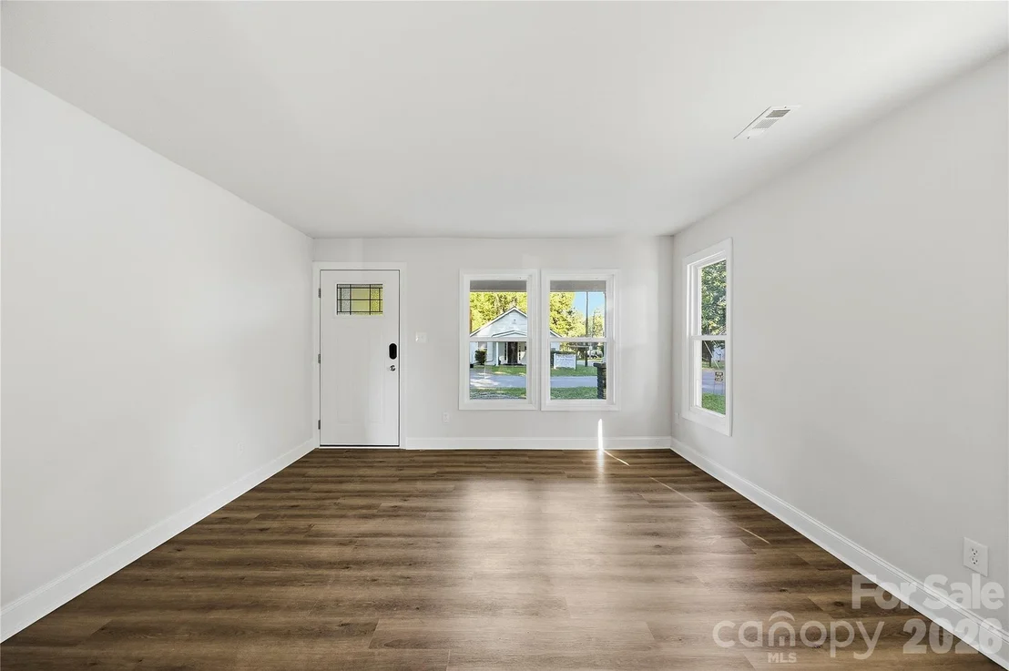 Photo of 1101 Opal Street