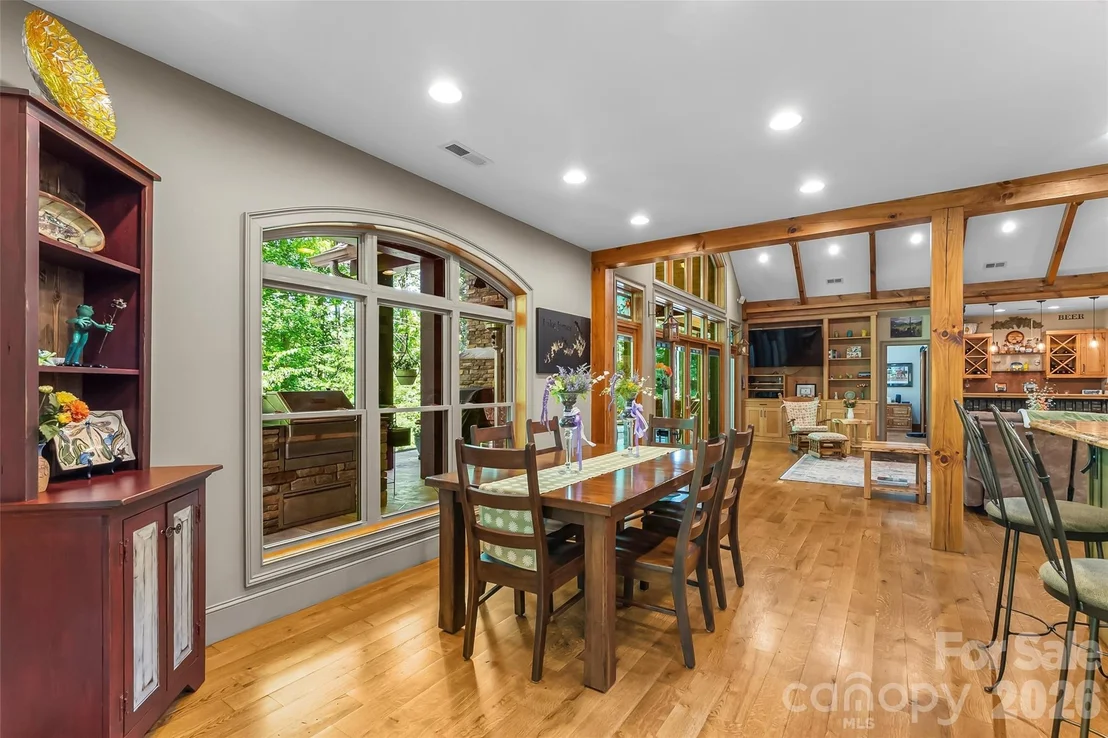 Photo of 1313 High Trail Drive