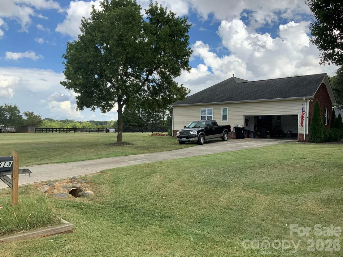Photo of 3313 Luke Court