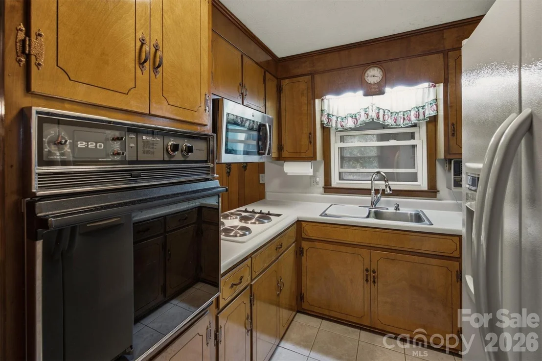 Photo of 2711 Fairway Acres Circle