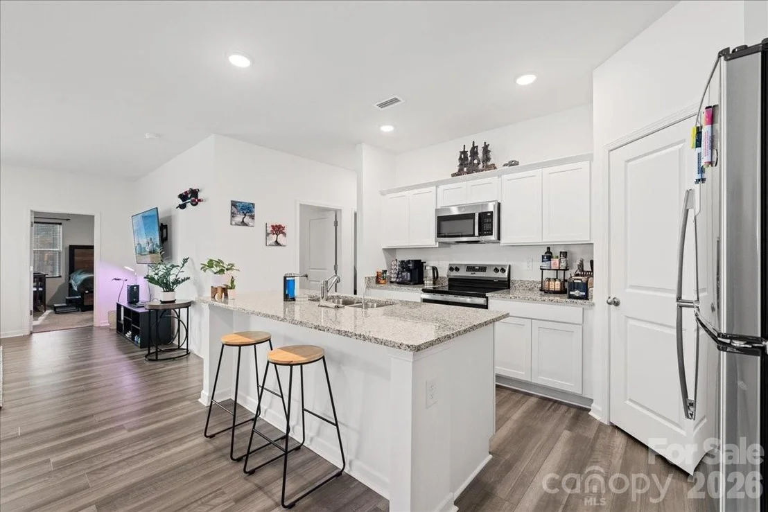 Photo of 144 BABBLING BROOK Drive