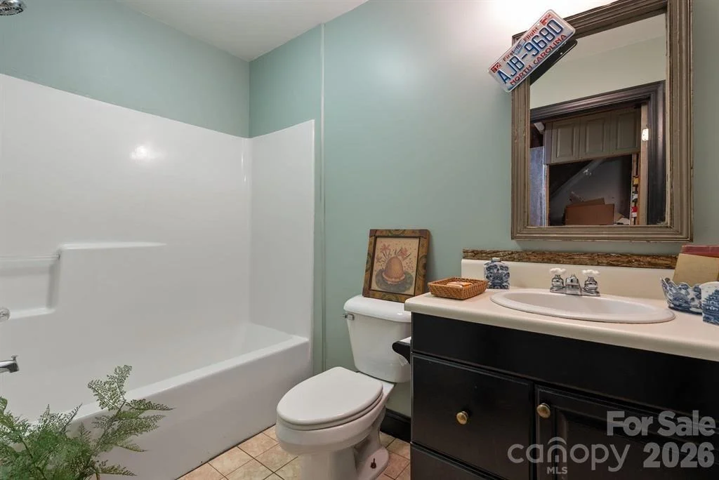 Photo of 175 Green Hills Road