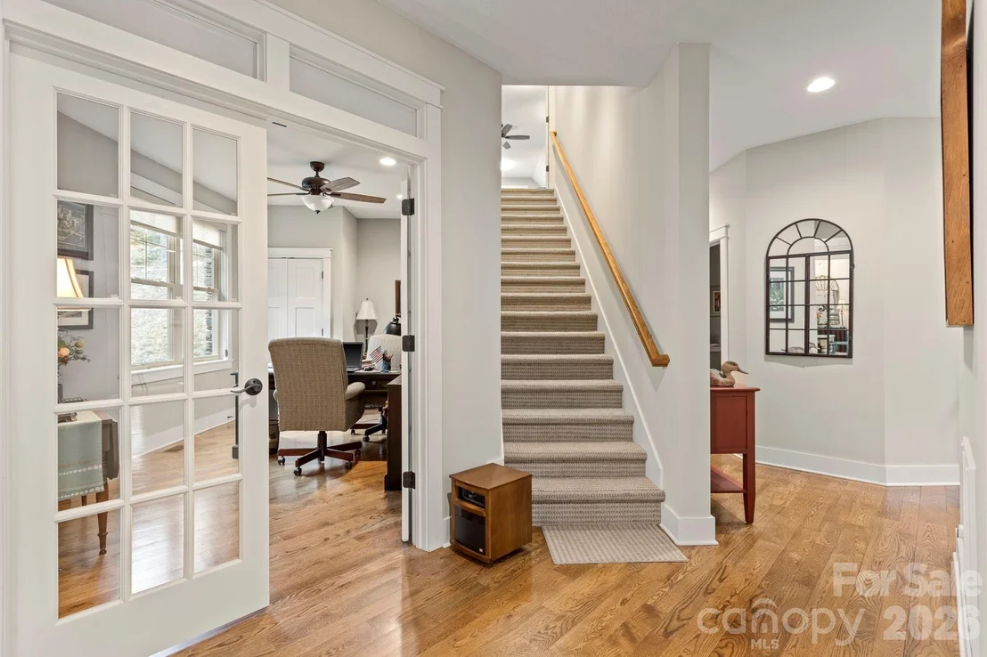 Photo of 719 Overlook Drive