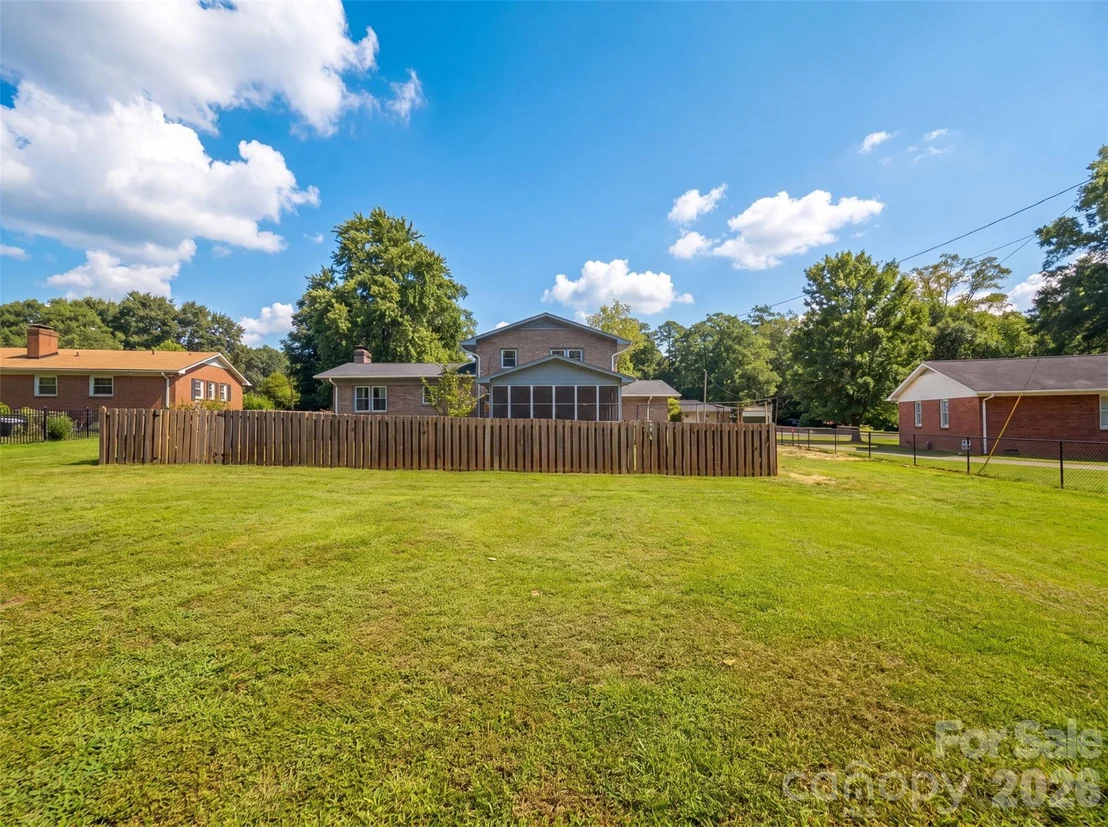Photo of 1248 Christopher Circle