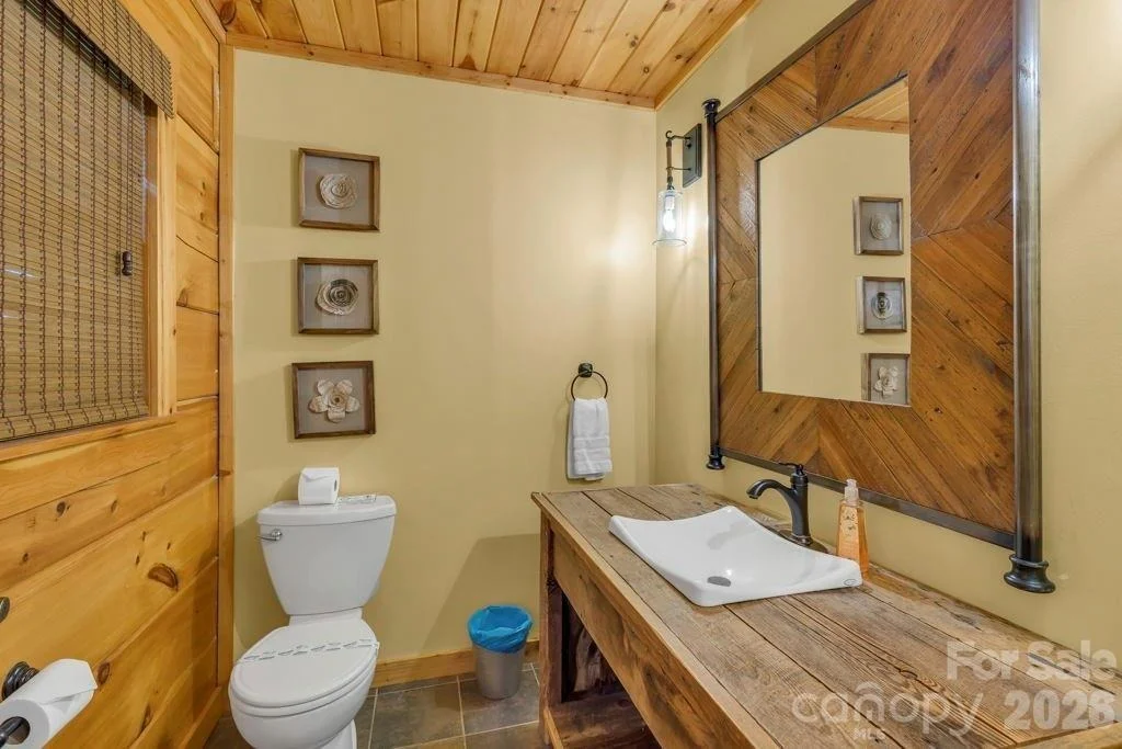 Photo of 501 John Ward Road
