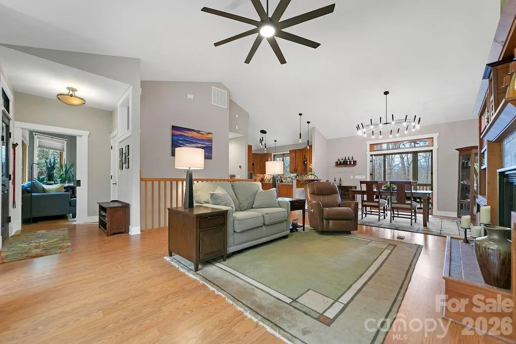 Photo of 141 Bruce Circle