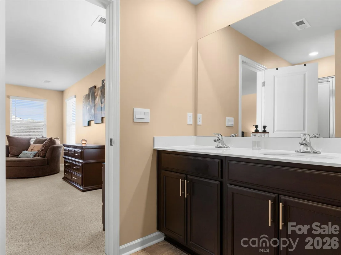 Photo of 141 Wheatfield Road