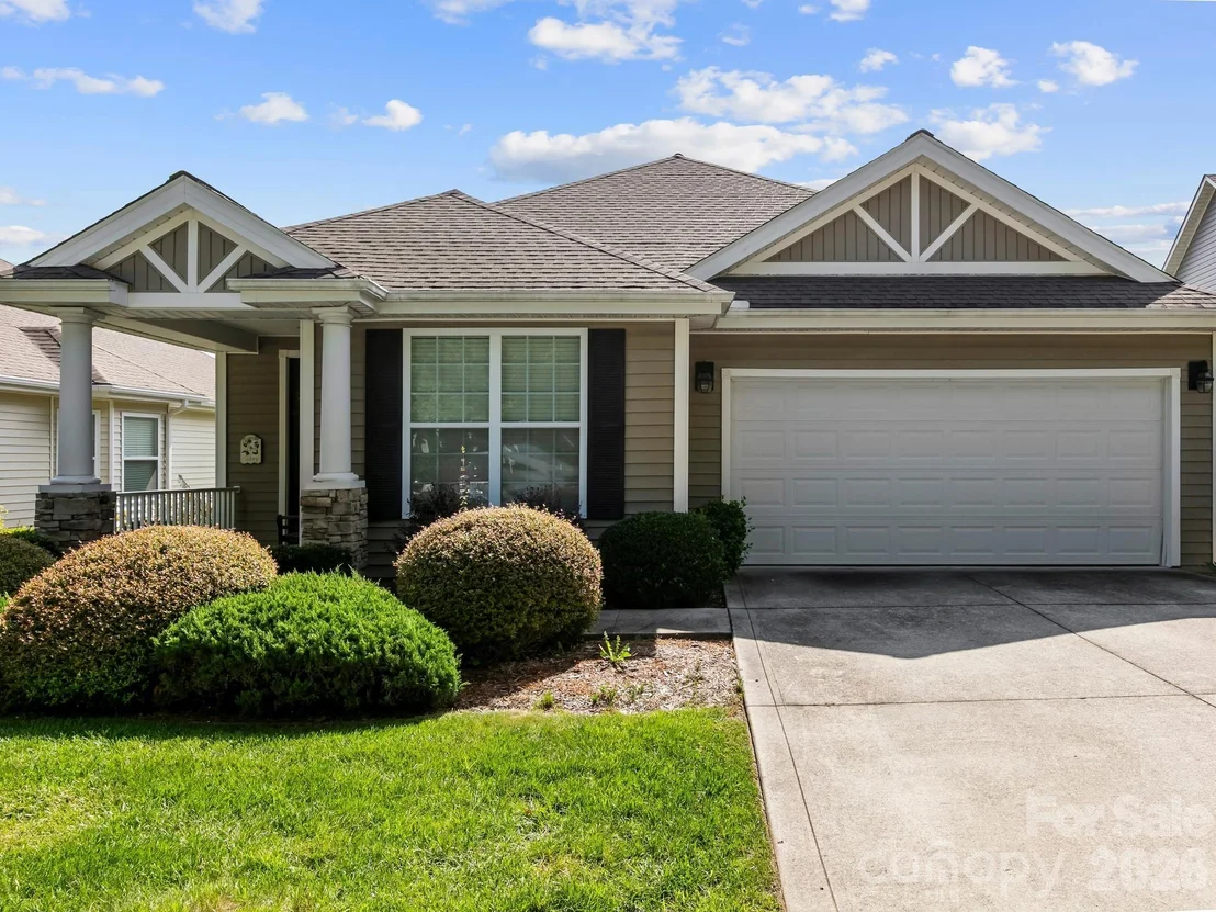 Photo of 7 Eagle Creek Trail S