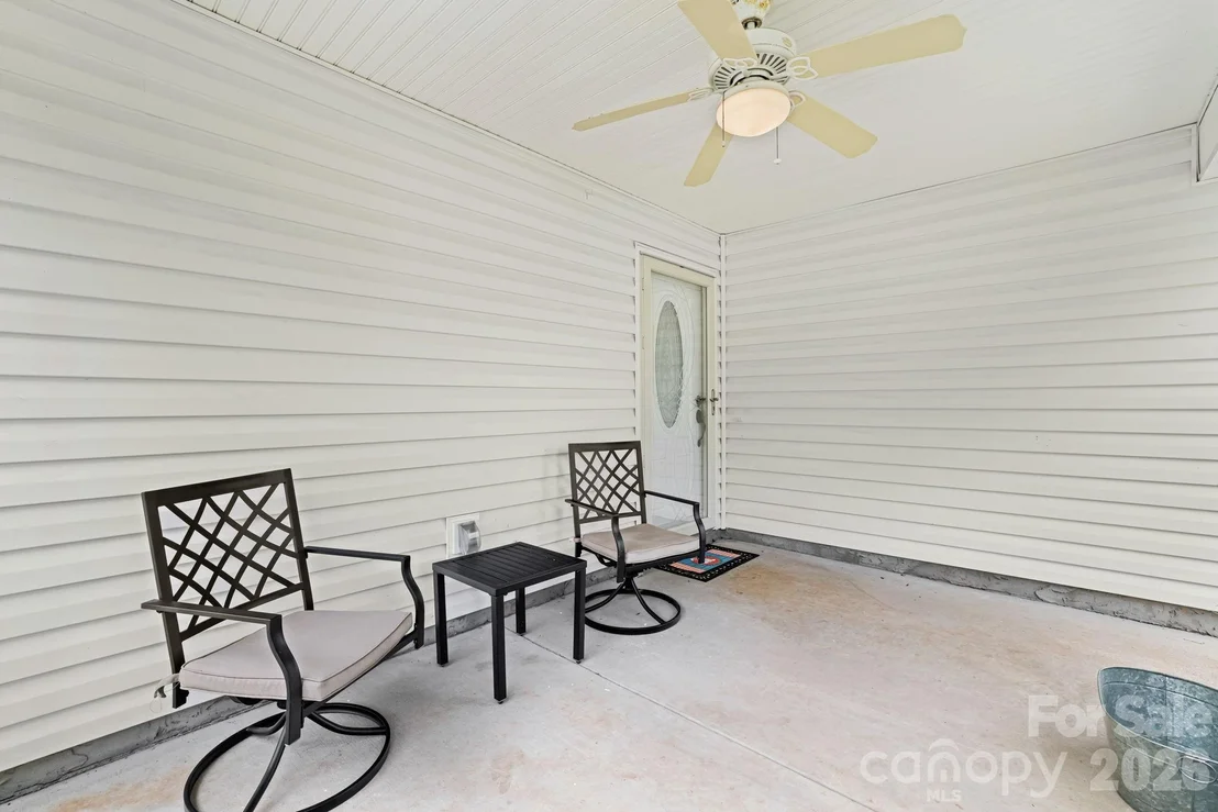 Photo of 17 Coventry Circle E