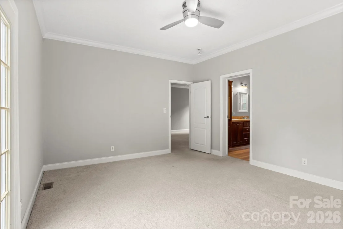 Photo of 97 Meadowview Drive