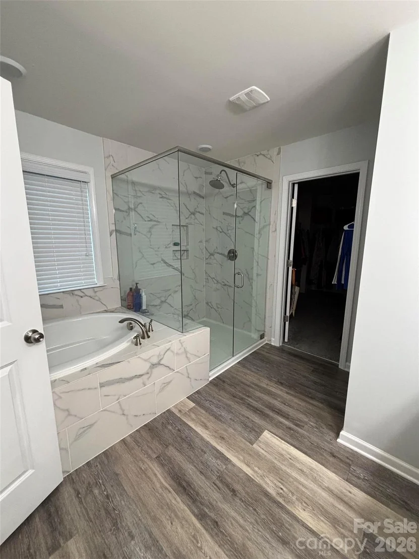 Photo of 5057 Devonshire Road