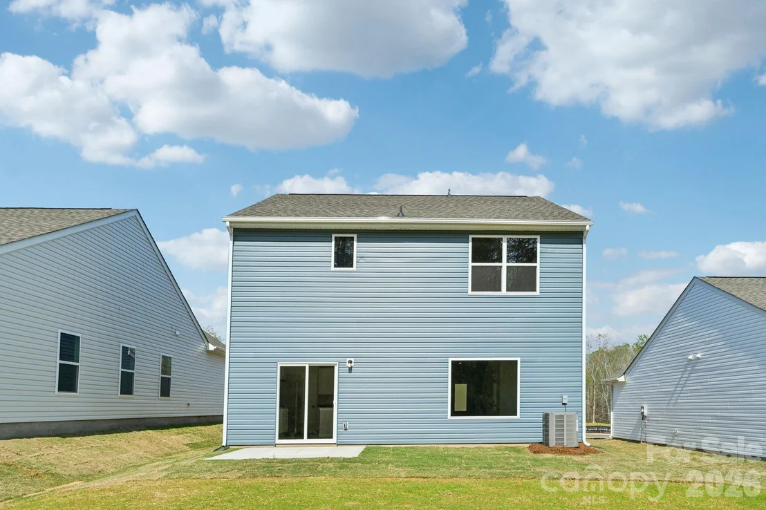 Photo of 718 Willow Estates Drive