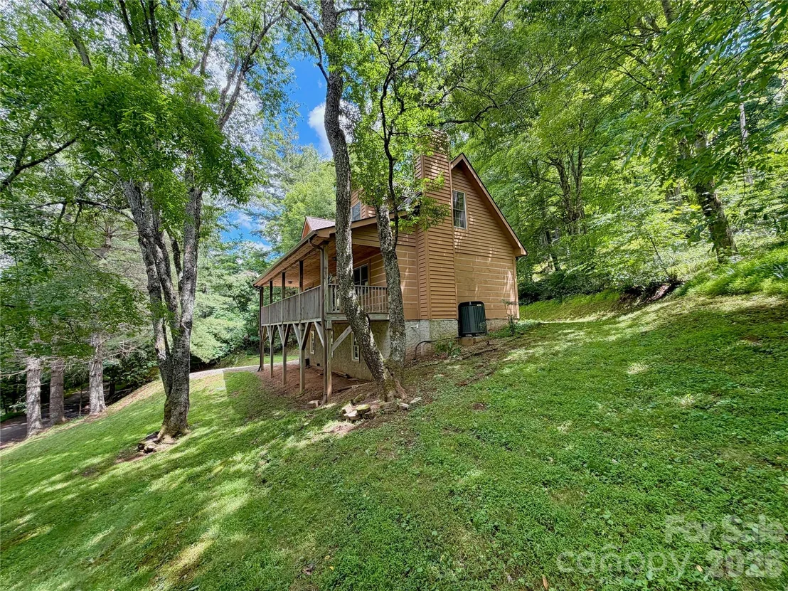 Photo of 219 Red Maple Lane