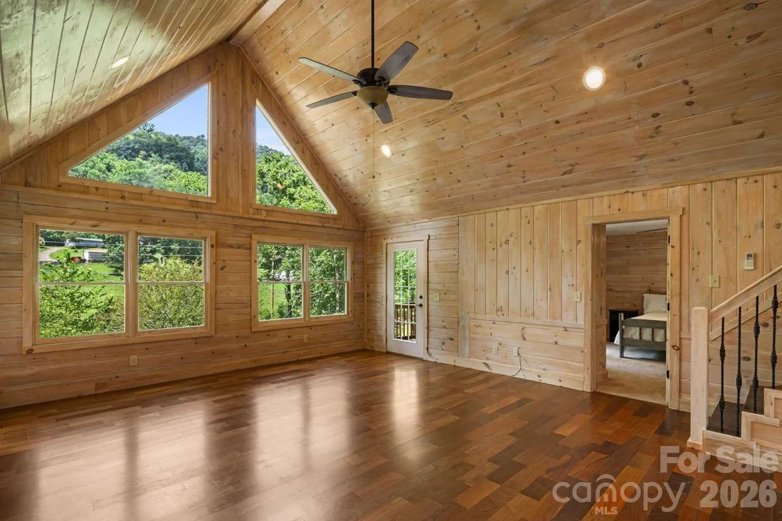 Photo of 382 Paint Fork Road