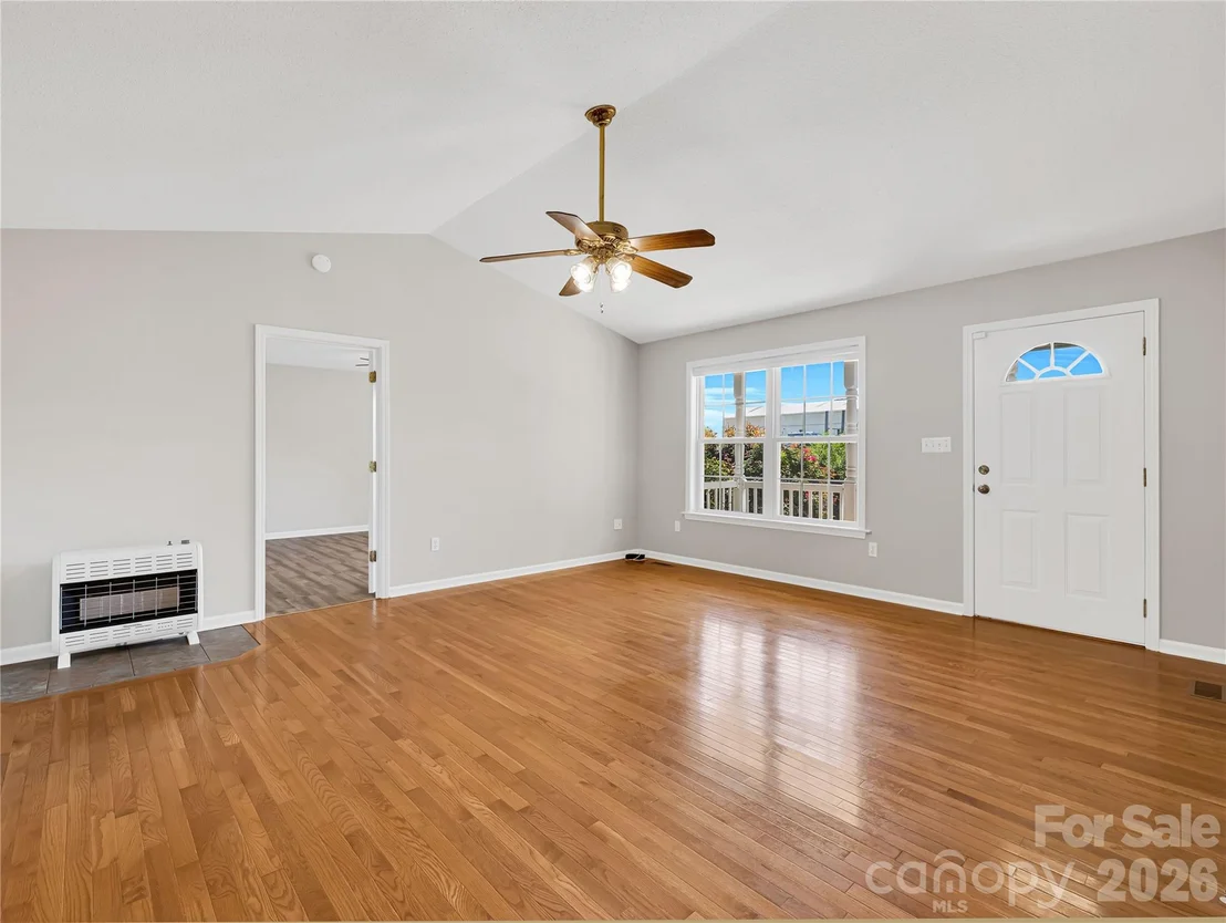 Photo of 1249 Melvin Hill Road