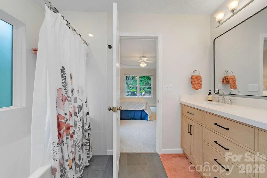 Photo of 542 Soquili Drive