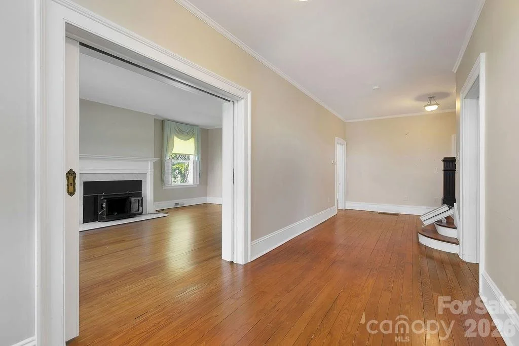 Photo of 208 Probart Street