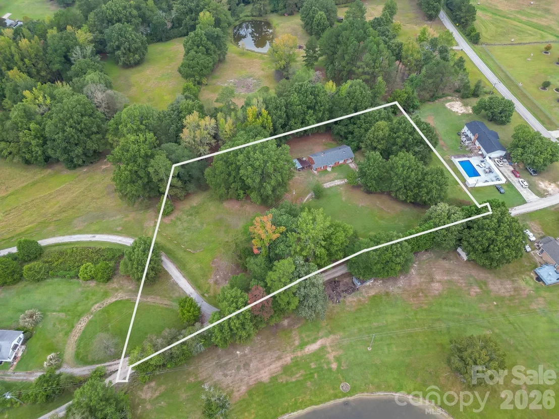 Photo of 1726 Denton Hill Road