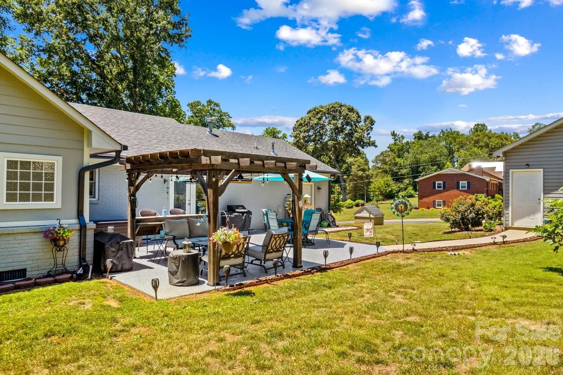 Photo of 465 Bonanza Drive