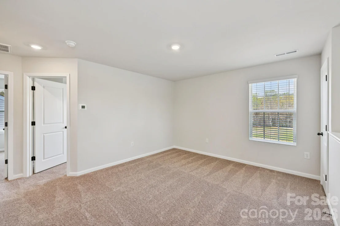 Photo of 718 Willow Estates Drive
