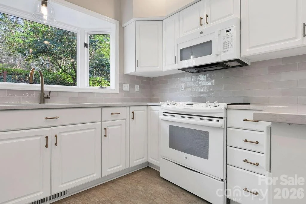 Photo of 54 Wintergreen Drive