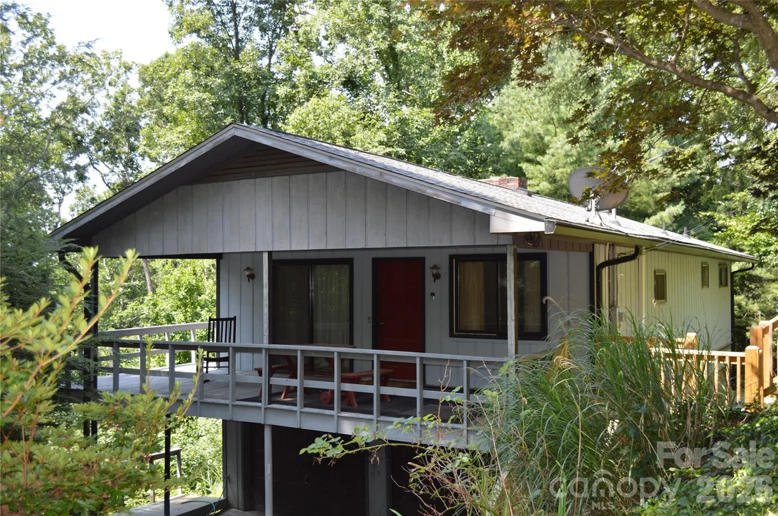Photo of 184 Laurel Road