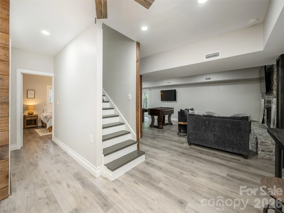 Photo of 4647 Big Level Road