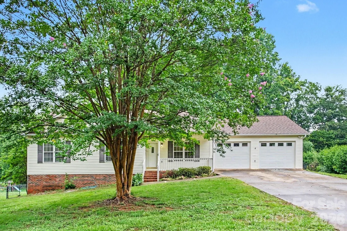 Photo of 2466 Wilderness Lane
