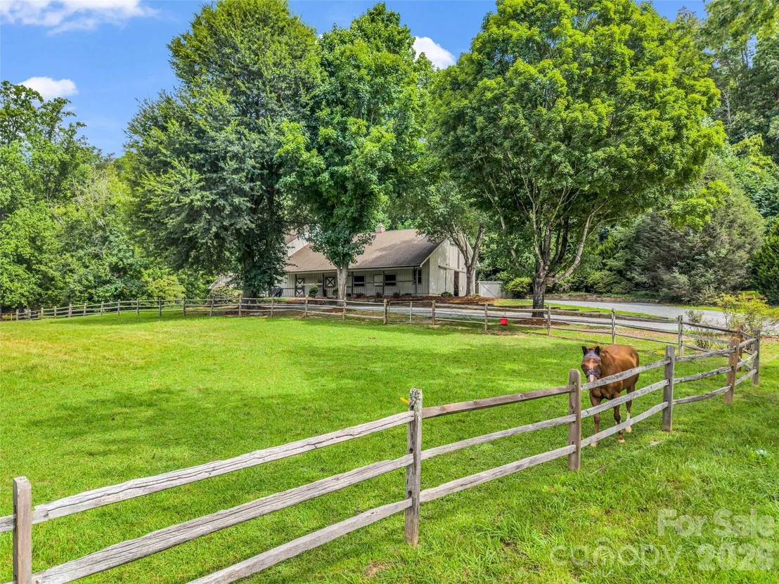 Photo of 1870 Palmer Road