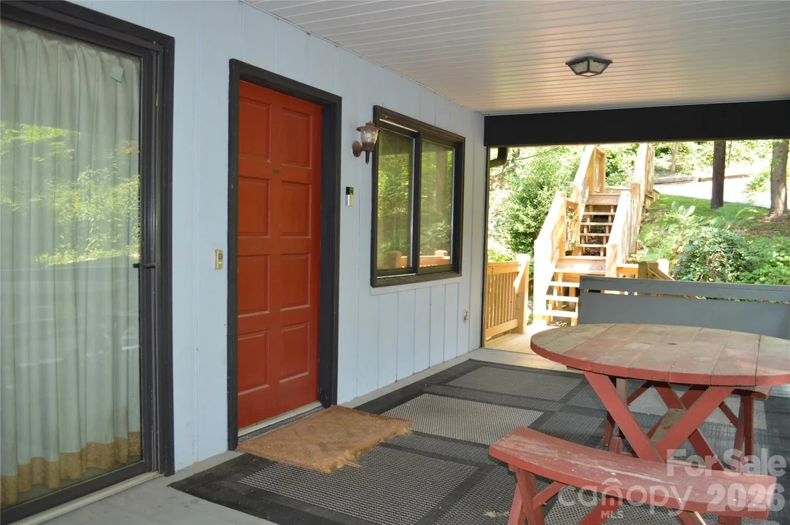 Photo of 184 Laurel Road