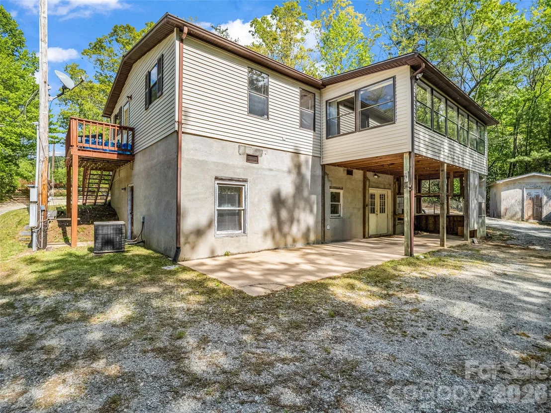Photo of 203 Rogat Road