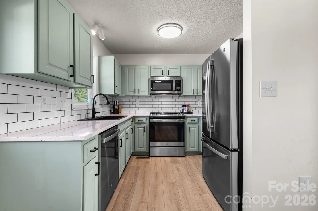 Photo of 5068 Tonys Way