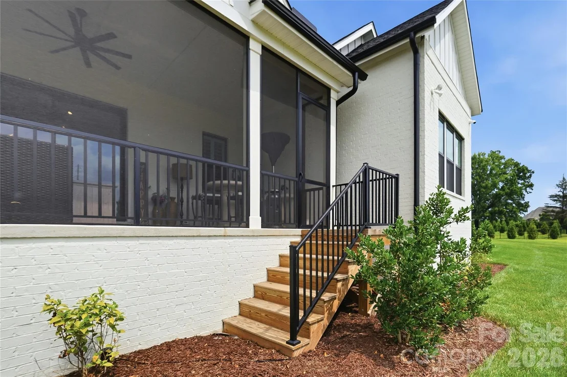 Photo of 1318 Pomar Circle
