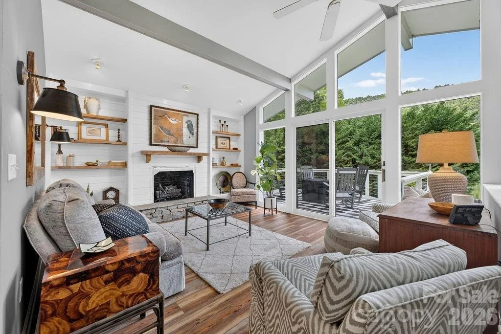 Photo of 865 Haven Drive