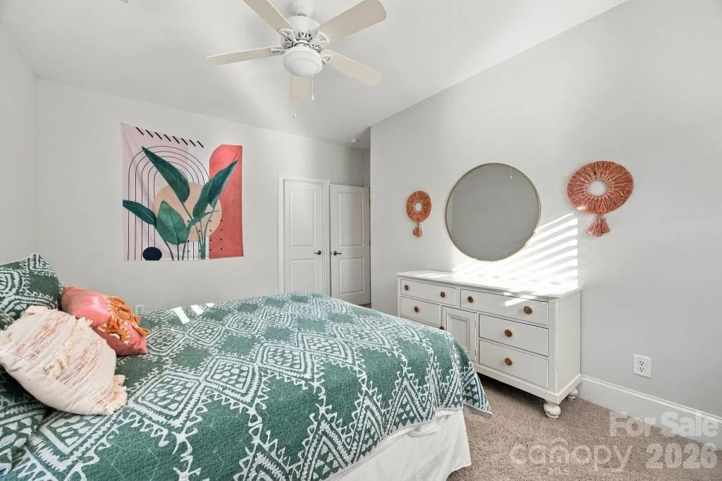Photo of 720 Loretto Lane