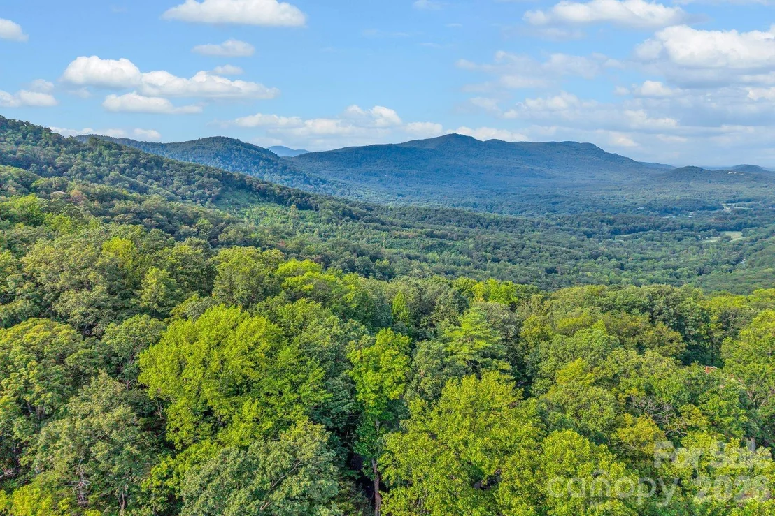 Photo of Unit 63 at 00 Hogback Mountain Road