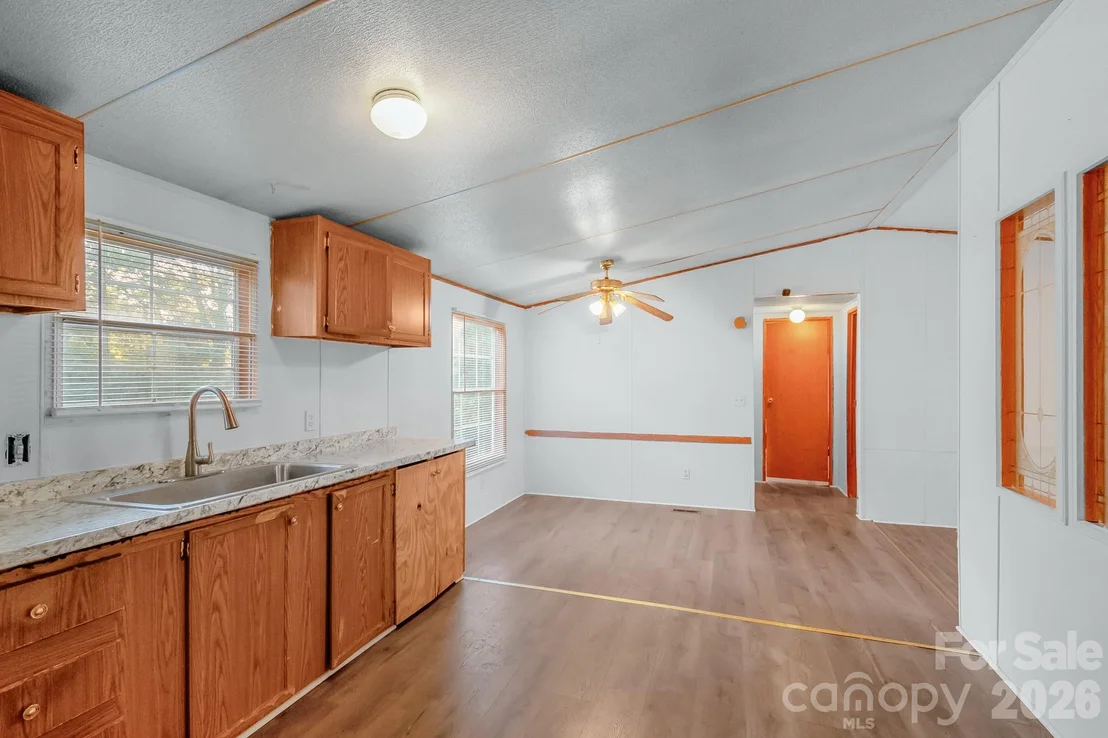 Photo of 185 Coot Sistare Road