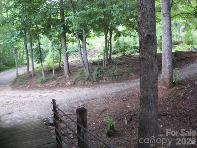 Photo of 409 Arrowood Road
