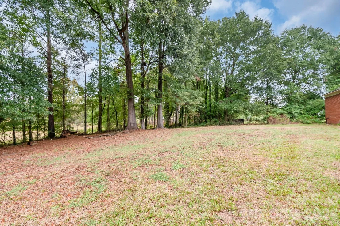 Photo of 1726 Denton Hill Road