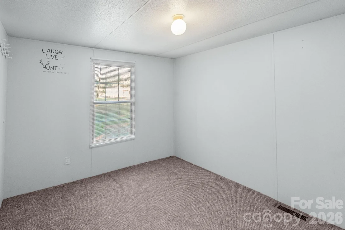 Photo of 185 Coot Sistare Road