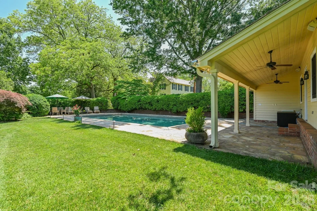 Photo of 835 Jackson Grove Road