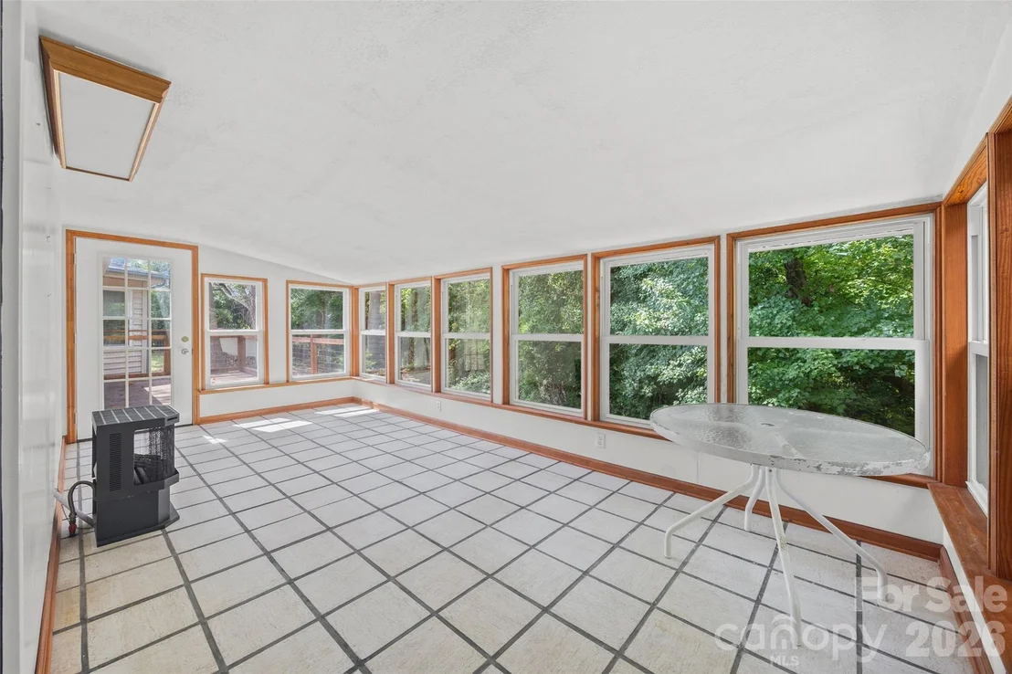 Photo of 281 Schoolside Drive