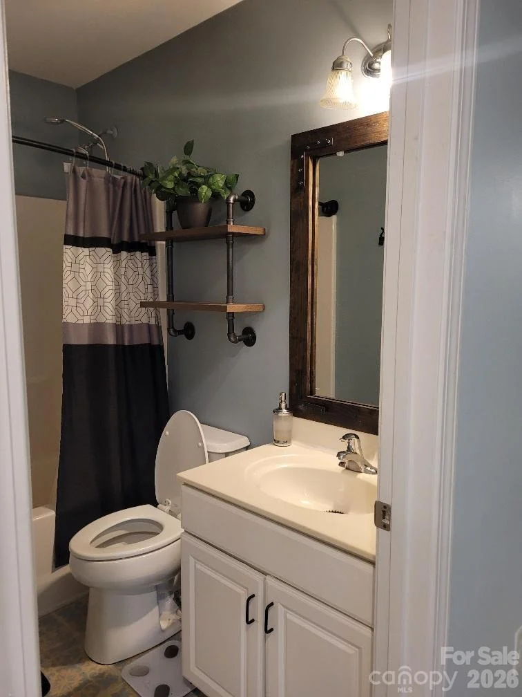 Photo of 1261 Brough Hall Drive