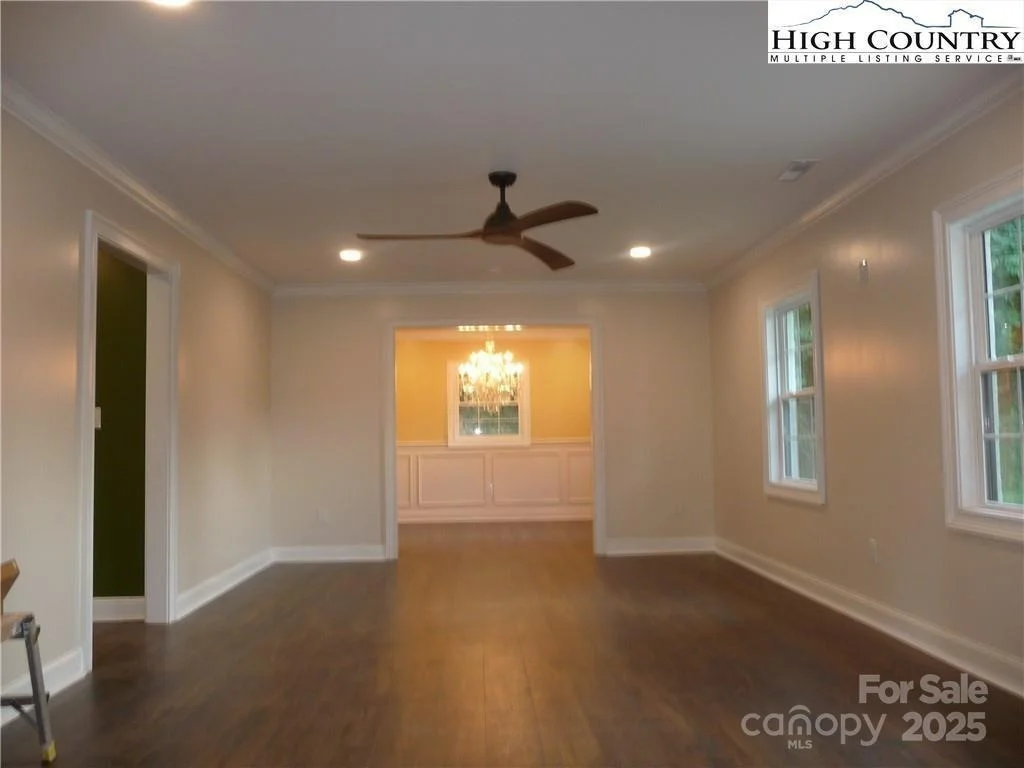Photo of Unit 12 at 384 New River Heights